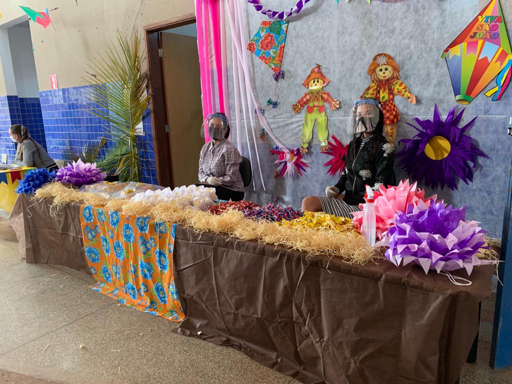 Crianças do Ceinf São João são recebidas com temática Junina e com Varal Solidário