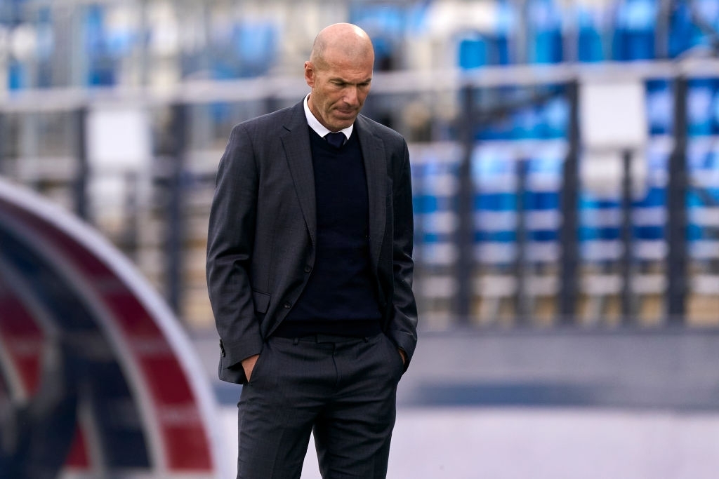 Zinedine Zidane não é mais técnico do Real Madrid