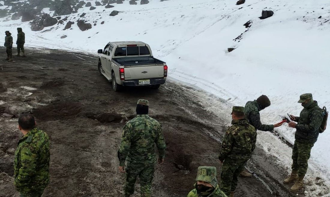 Avalanche em vulcão nevado no Equador deixa ao menos 3 mortos e 3 desaparecidos