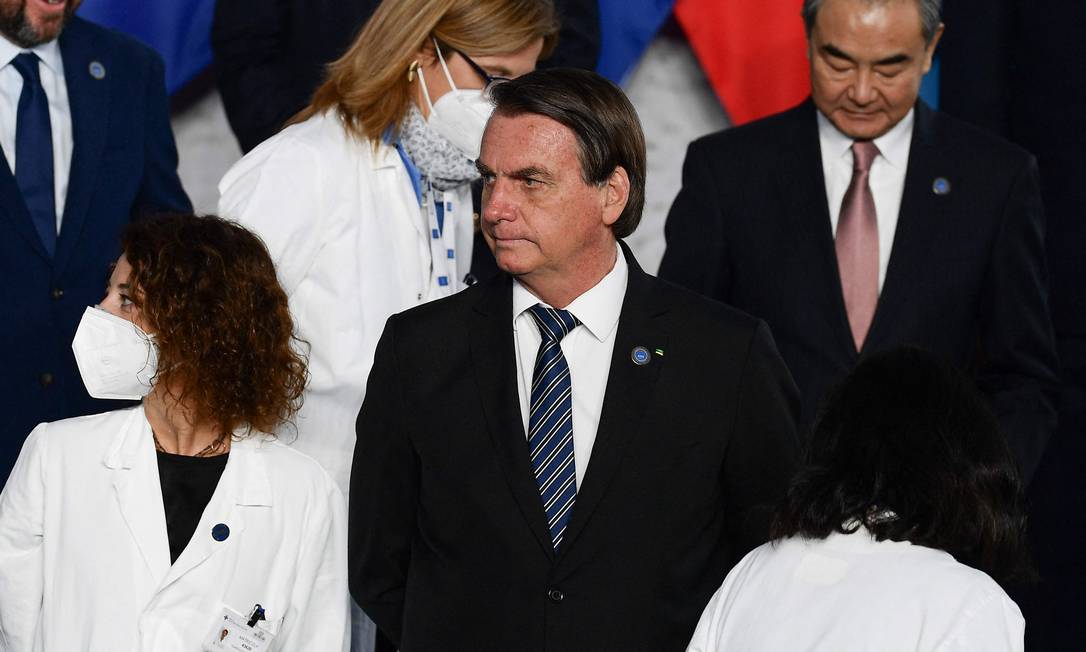 Mitada: Bolsonaro confunde nome de ex-senador com Jim Carrey