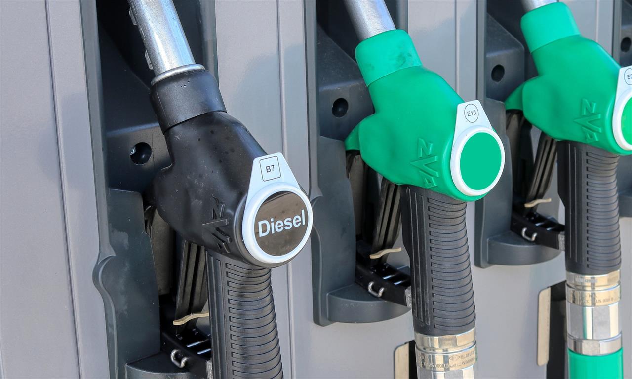 Brasil decide manter mistura 10% de biodiesel no diesel para todo o ano de 2022