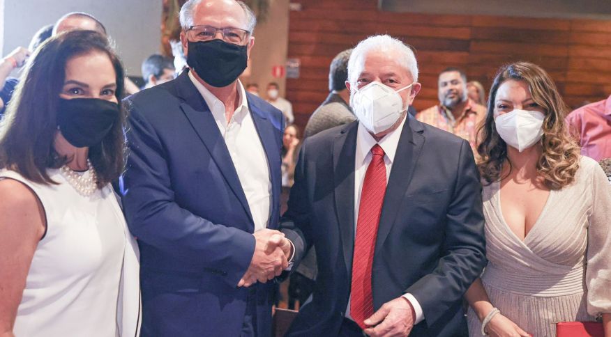 Lula e Alckmin se encontram em jantar com políticos em São Paulo