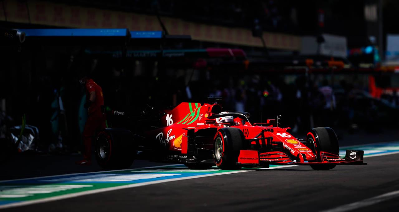 Ferrari fecha parceria com empresa de tecnologia para vender produtos digitais