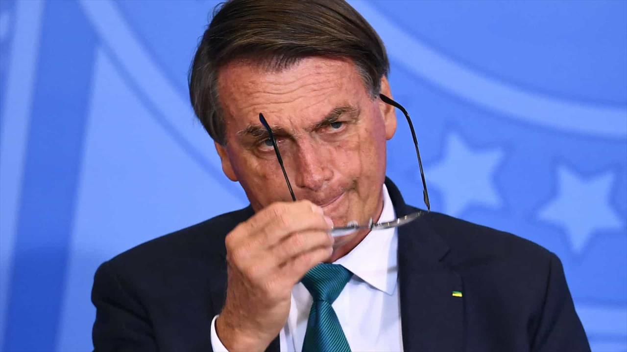 Decreto de Bolsonaro muda regras para militares da reserva que voltam à ativa