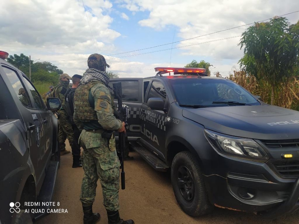 Assaltante de banco é morto em confronto com o Bope; fotos e vídeos