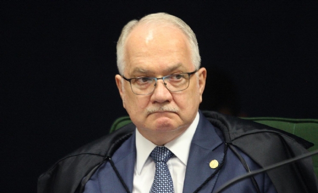 Ministros votam por manter prisão preventiva de comerciante acusado de ameaçar e extorquir ex-prefeito