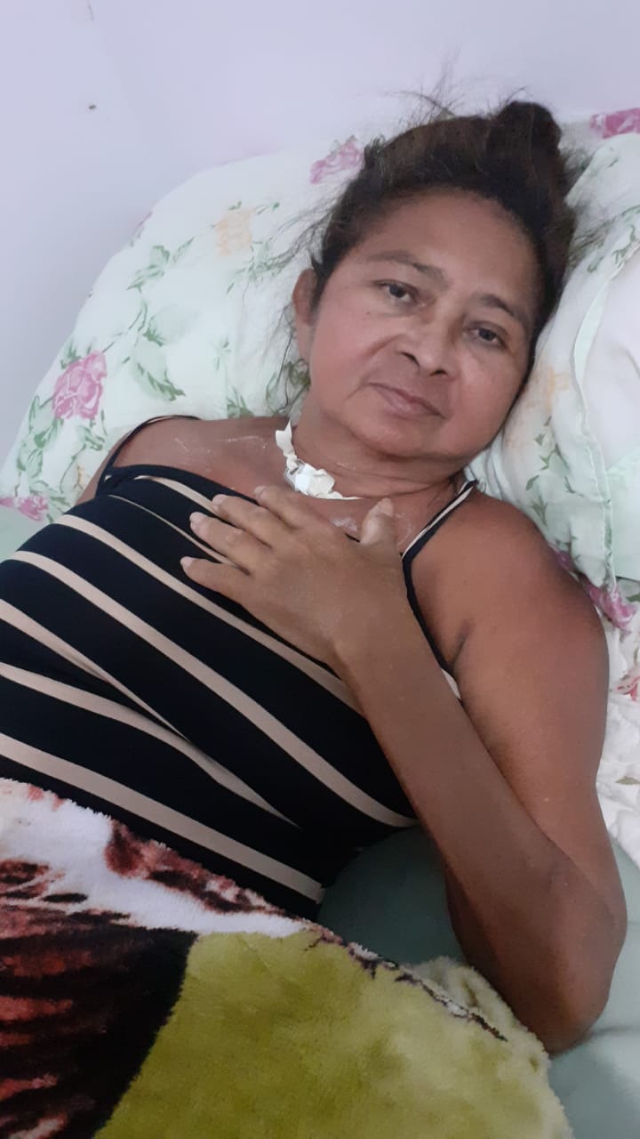 Moradora e ex-funcionária do Conselho Tutelar de São Félix do Araguaia que superou a Covid-19 implora por ajuda: Veja os vídeos