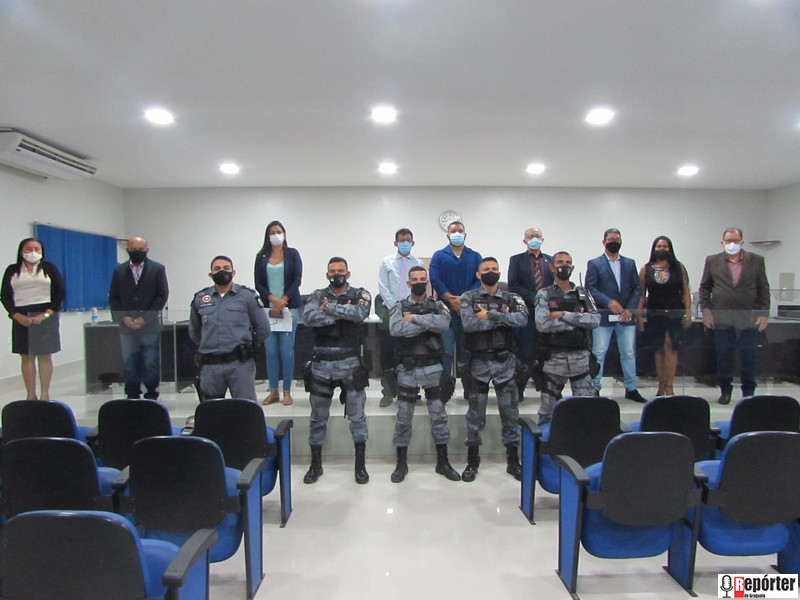 Câmara de Vereadores de São Félix do Araguaia realiza ultima sessão antes do recesso de julho e Policiais da Força Tática são homenageados com moção de aplausos