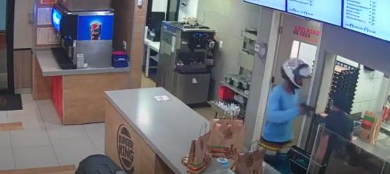 Bandido ameaça matar funcionário do Burger King com tiro na cabeça em Cuiabá