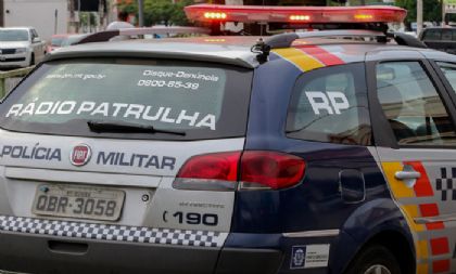Enteado é apreendido pela PM após agredir padrasto e quebrar móveis de residência em Alto Boa Vista
