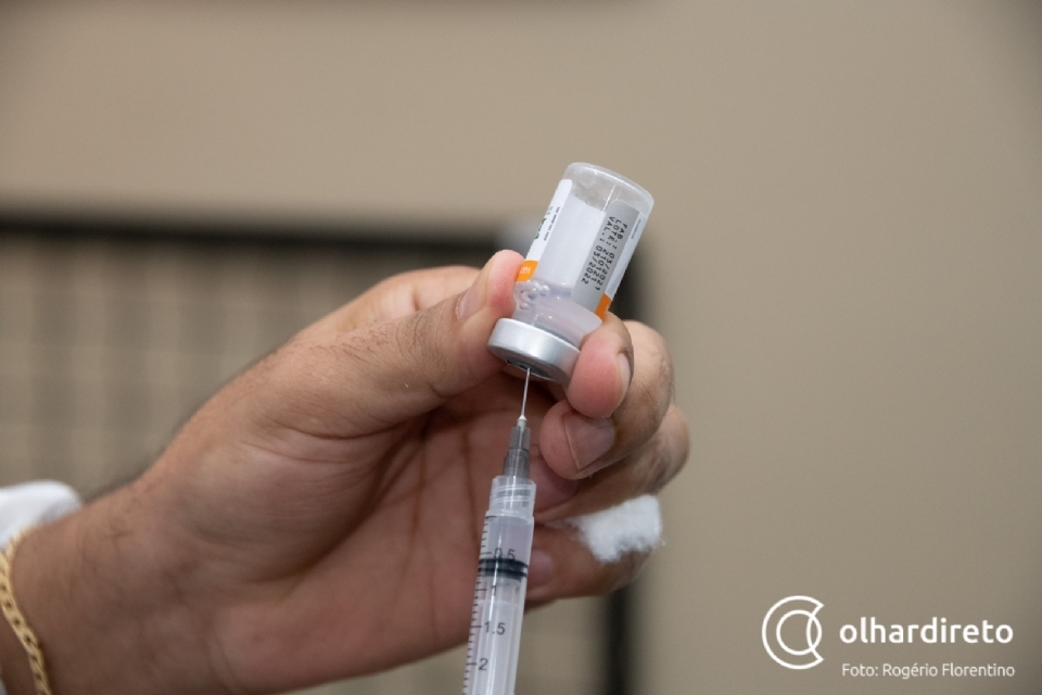 Distribuição de doses da vacina passa ser feita mediante solicitação de municípios