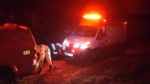 Ambulância fica atolada durante socorro a vítima de acidente em MT