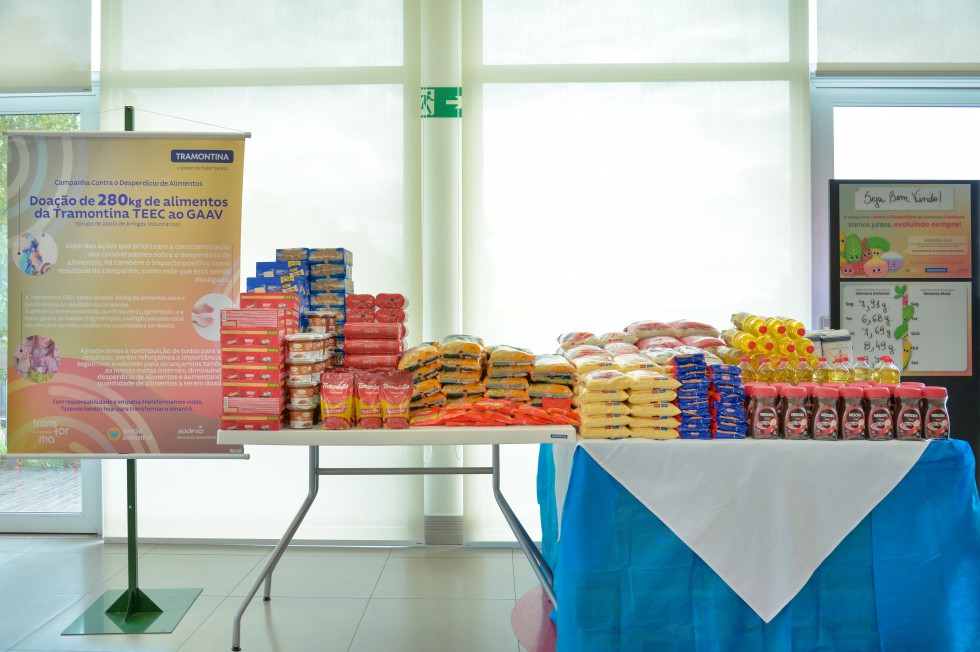 Assistência Social de Carlos Barbosa recebe doação de 280 kg de alimentos