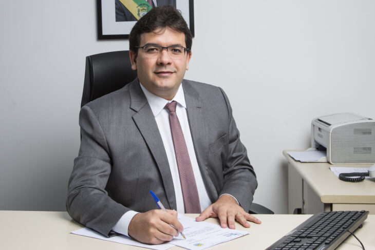Rafael Fonteles confirma edital de concurso da PM PI com 690 vagas para esta semana
