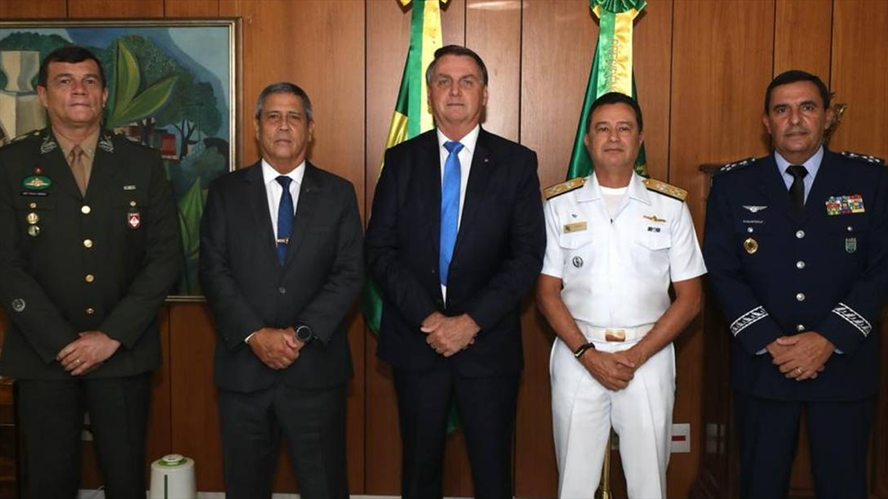 URGENTE: Conheça os novos comandantes das Forças Armadas