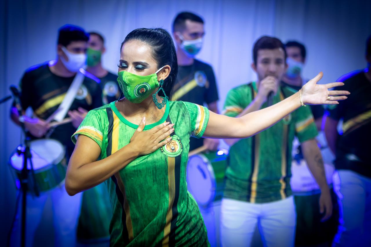 FESTA NA FRONTEIRA! AGITO CULTURAL FRONTEIRA OESTE REUNIU GIGANTES DA CIDADE ITAQUI