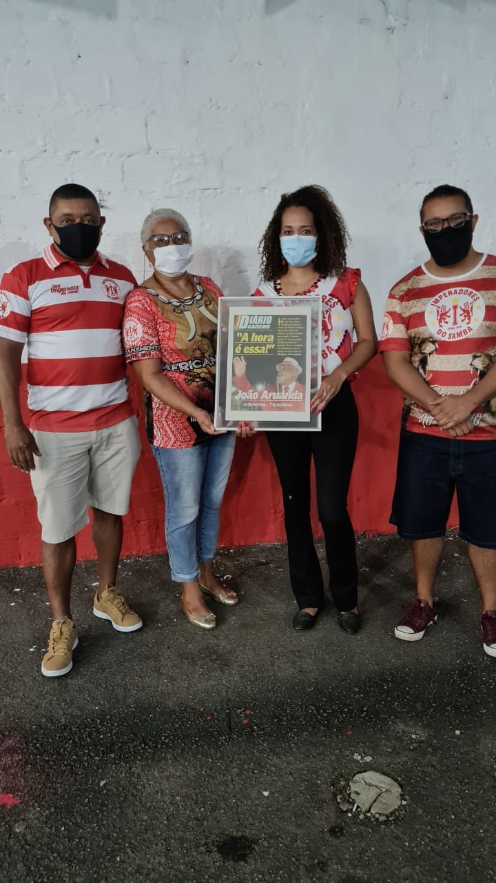 LUANA COSTA É A NOVA PRESIDENTE DA IMPERADORES DO SAMBA EM PORTO ALEGRE-RS