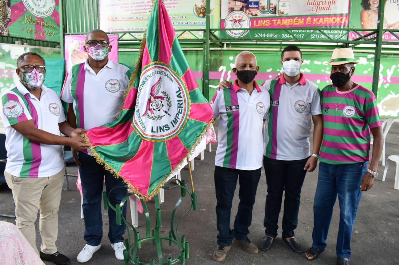 Flávio Mello é aclamado como presidente da Lins Imperial