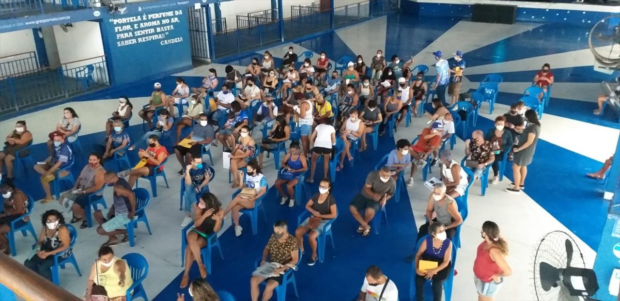 Portela retoma ensaios de comunidade