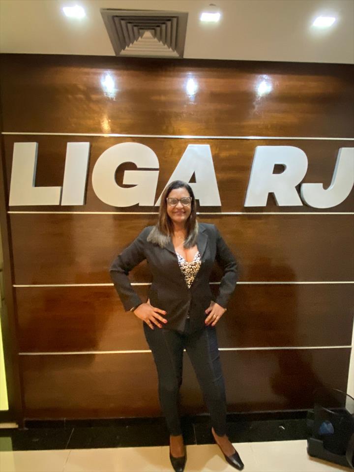 Rosângela Melo assume Direção Comercial da LIGA-RJ