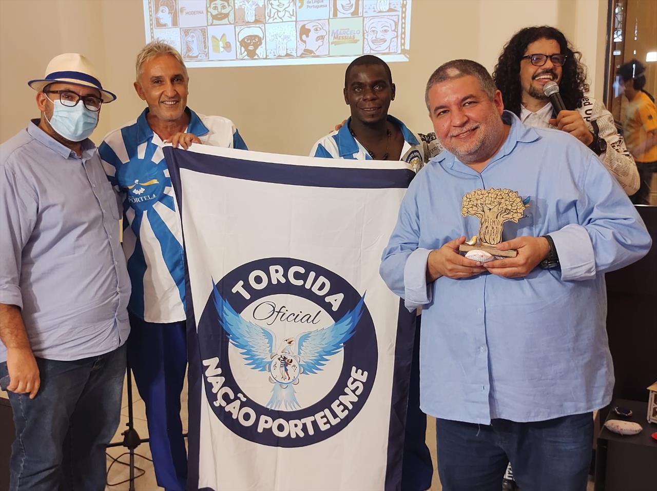 Portela recebe Prêmio Baobá em São Paulo