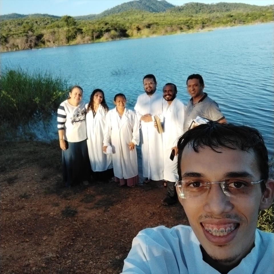 Batismo dos irmãos: Damião e Fátima Gomes e Eliana Ferreira. Batismo dos irmãos: Damião e Fátima Gomes e Eliana Ferreira.