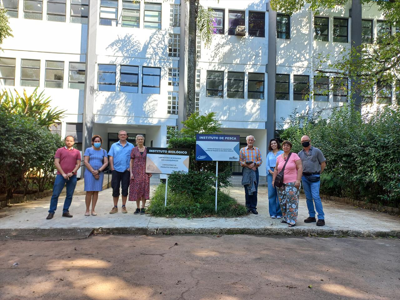 Instituto de Pesca recebe técnicos da Dinamarca para discutir métodos de identificação e quantificação de algas tóxicas