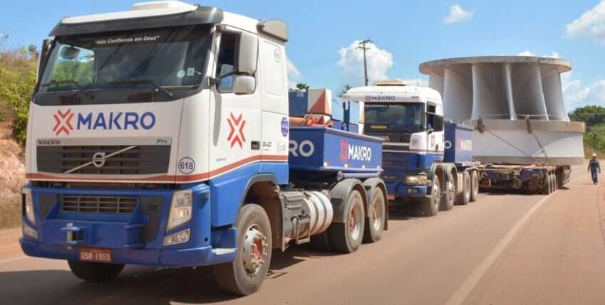 Makro Engenharia - caminhão