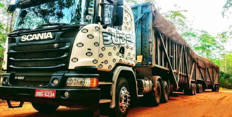 Budel Transportes