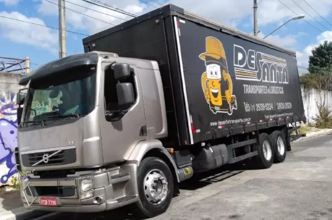 De Santa Transportes abre vagas para Motoristas com CNH D