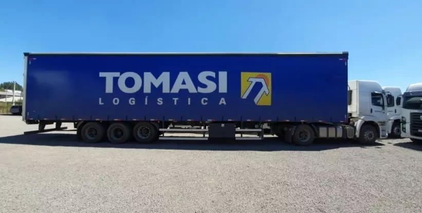 Tomasi Logística abre vagas para motoristas carreteiros