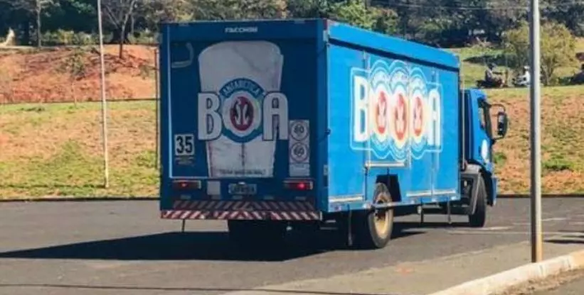 Conebel busca por motoristas de caminhão de distribuição