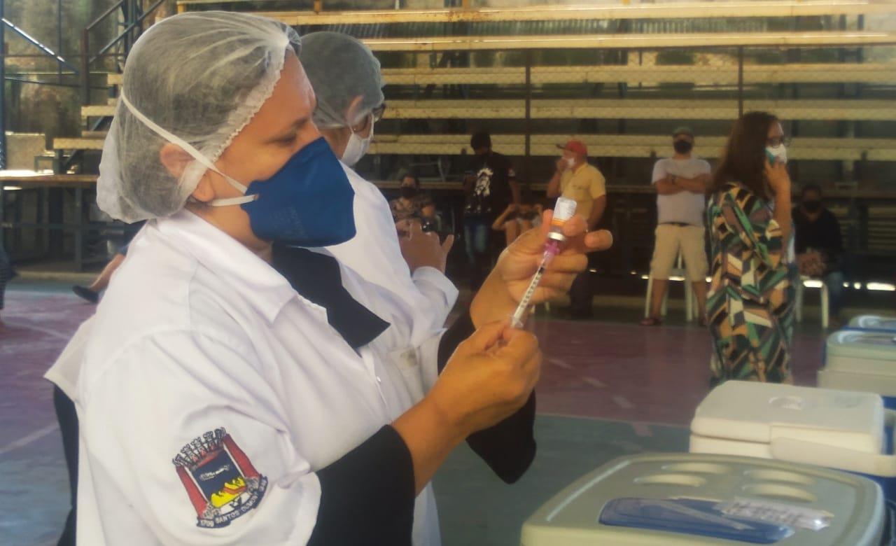 Covid-19: aplicação da 2ª dose da CoronaVac retorna nesta quarta em Santos Dumont
