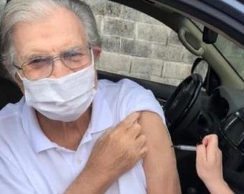 Mesmo vacinado com as duas doses morre o ator Tarcísio Meira