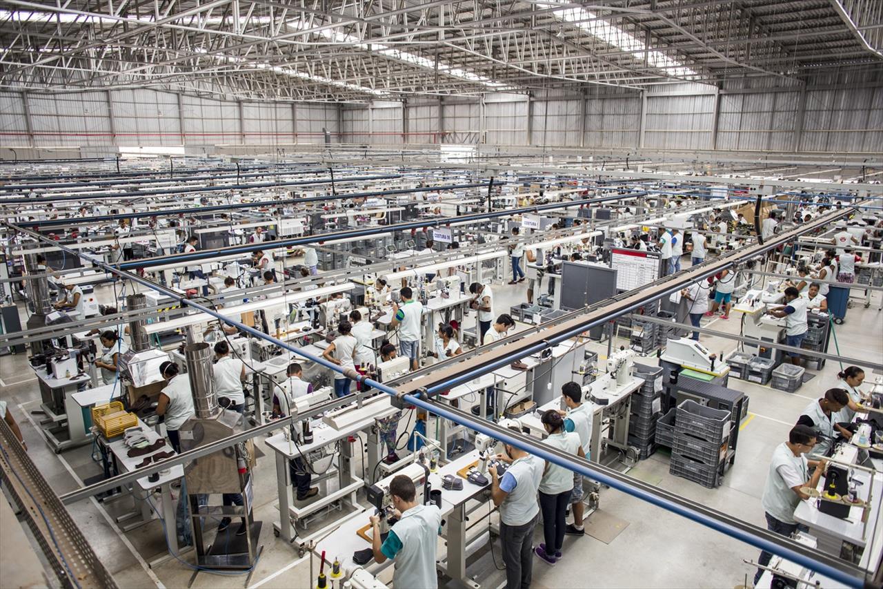 PIB cearense cresce 6,63% em 2021 impulsionado pela indústria