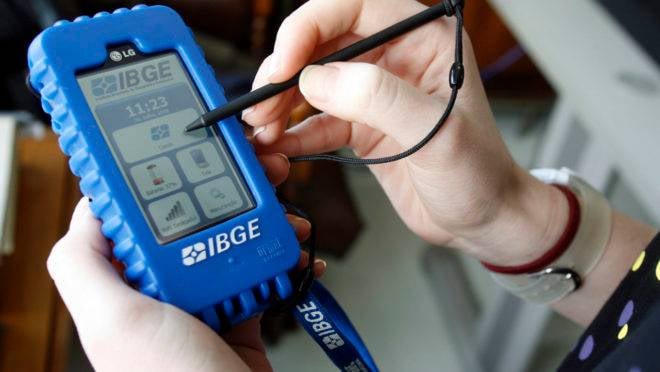 O governo autorizou o Instituto Brasileiro de Geografia e Estatística (IBGE) a fazer processo seletivo simplificado para contratar 207.332 pessoas para o Censo 2021.